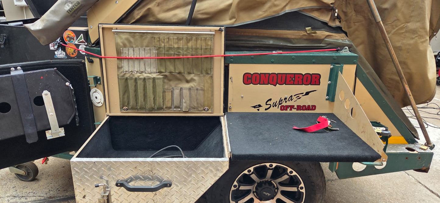 SOLD 2006 Conqueror Supra I Camping Trailer (CT 1497)