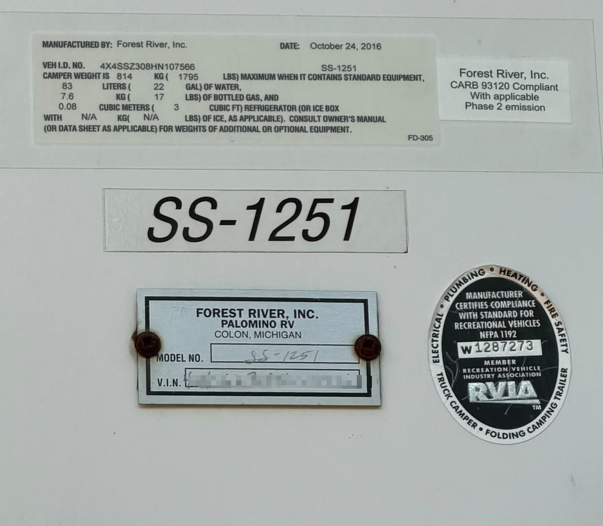 Palomino BackPack SS-1251 Pop-Up Truck Camper (CT 1610)