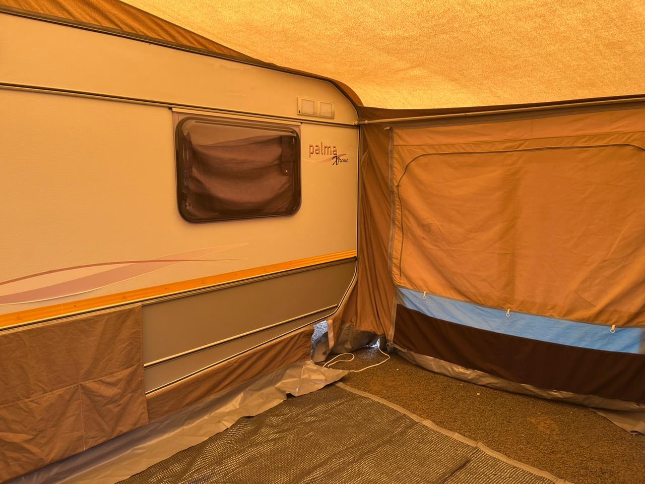 2009 Jurgens Palma Xtreme Caravan (CT 1594)