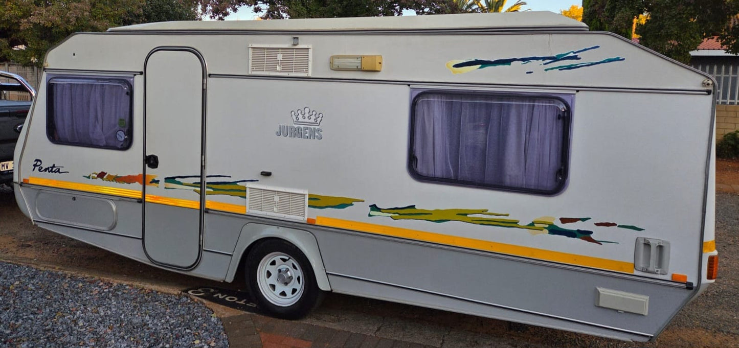 1998 Jurgens Penta Caravan (CT 1635)