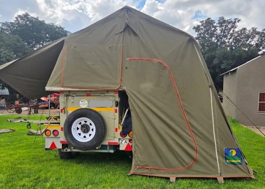 2011 Afrispoor Off Roader Camping Trailer (CT 1646)
