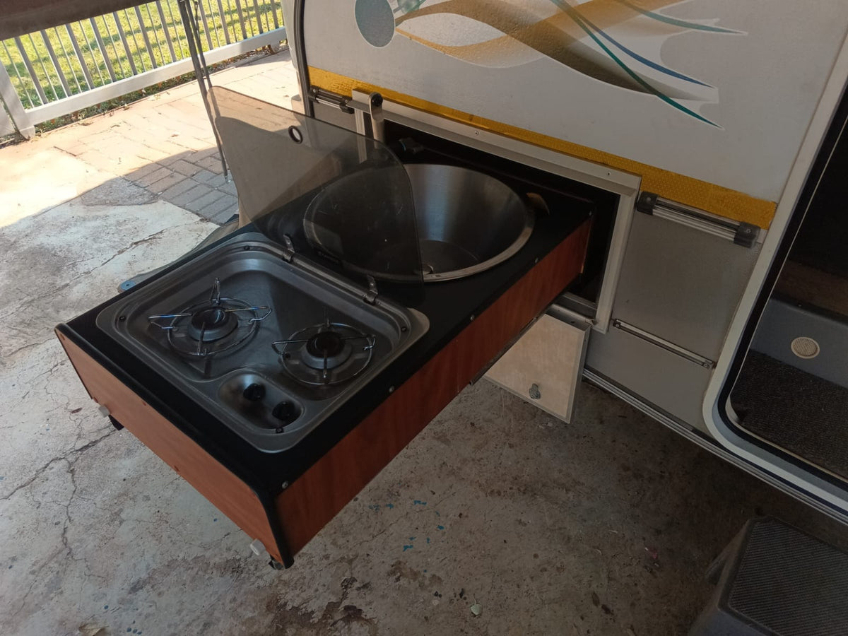 2012 Jurgens Elegance Caravan (CT 1602)