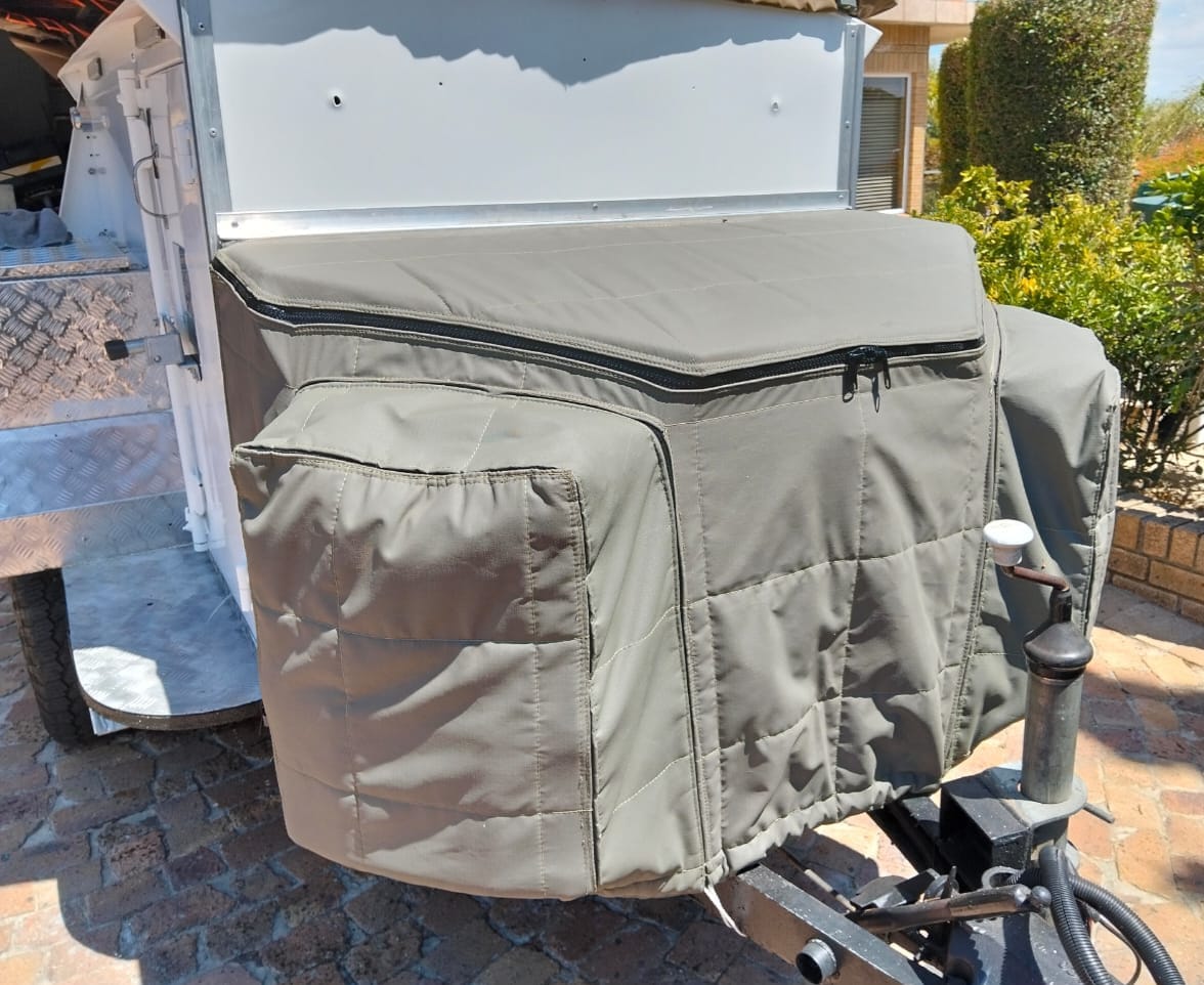 2005 Challenger Bundu Basher Off Road Camping Trailer (CT 1575)