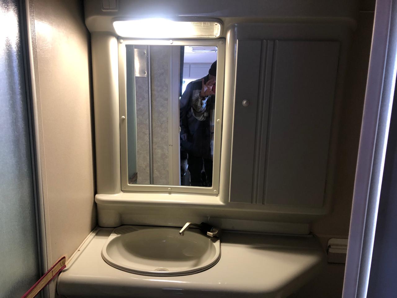 SOLD 2002 Jurgens Exclusive Caravan (CT 1170)