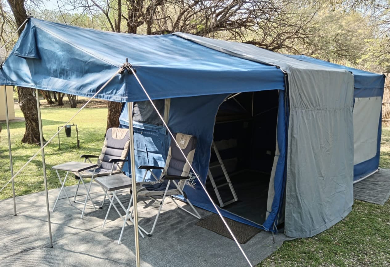 2014 Jurgens Camplite Camping Trailer (CT 1474)