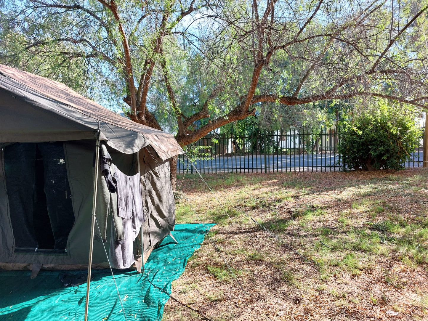 2014 Challenger Off Road Camping Trailer (CT 1515)