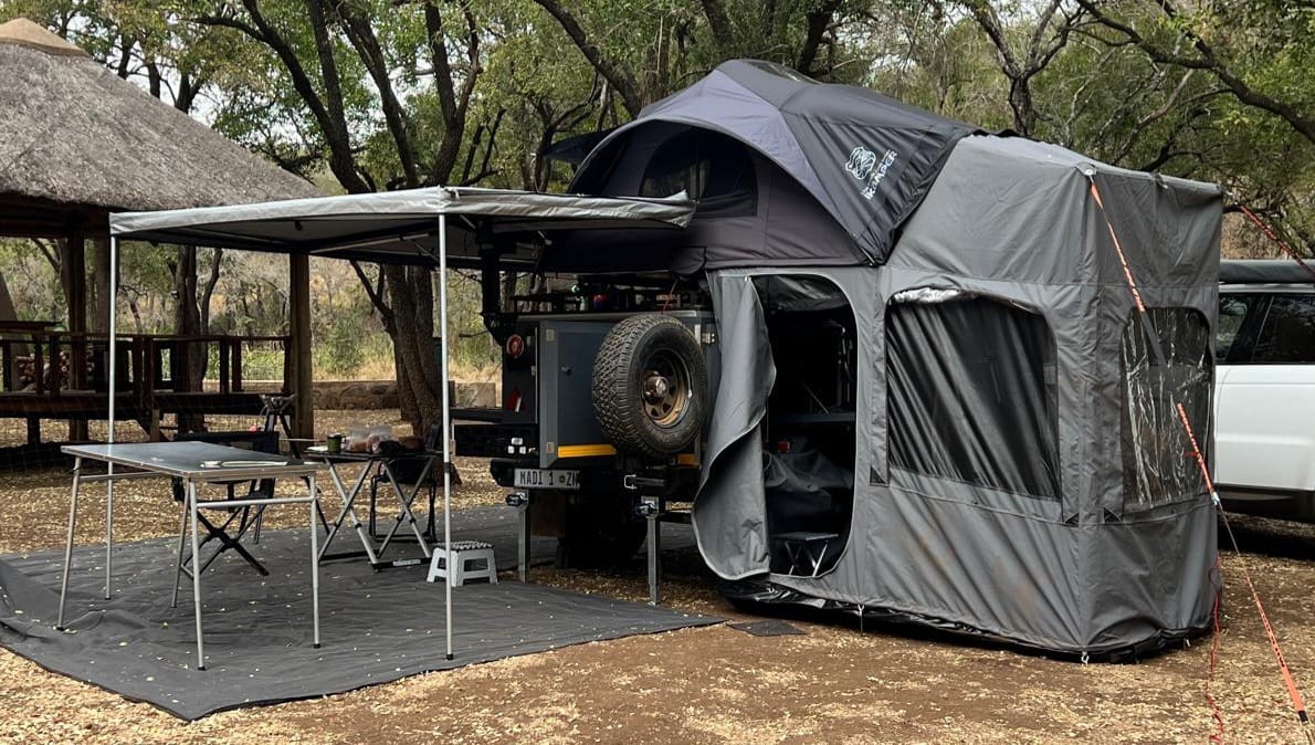 SOLD 2024 Metalian Maxi 4x4 Camping Trailer (CT 1488)