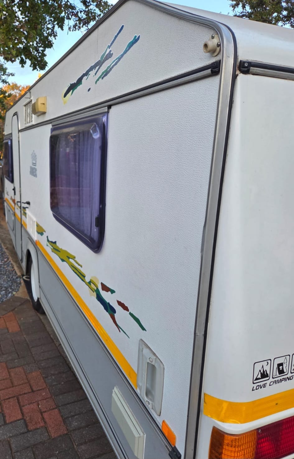 1998 Jurgens Penta Caravan (CT 1635)