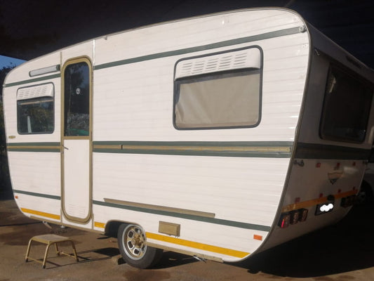 1972 Jurgens Delux 580 Caravan (CT 1461)