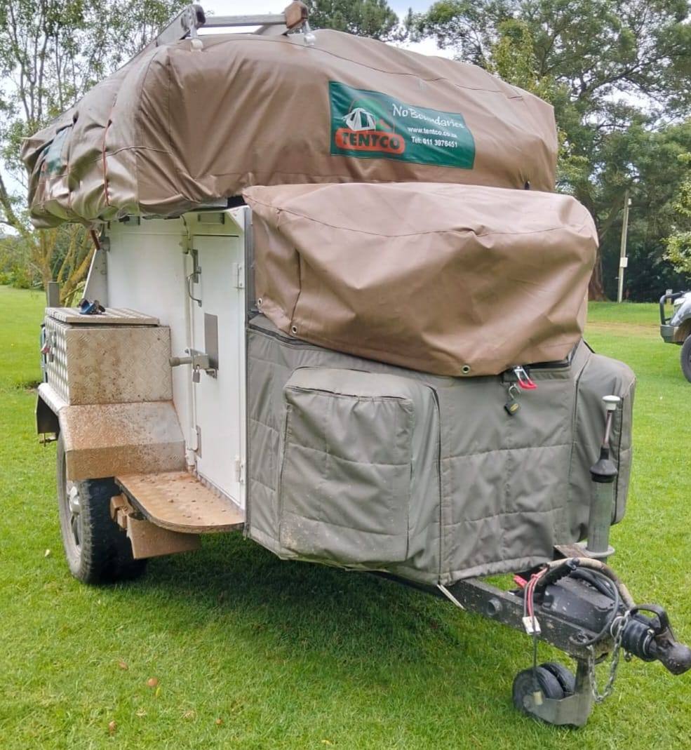 2005 Challenger Bundu Basher Off Road Camping Trailer (CT 1575)