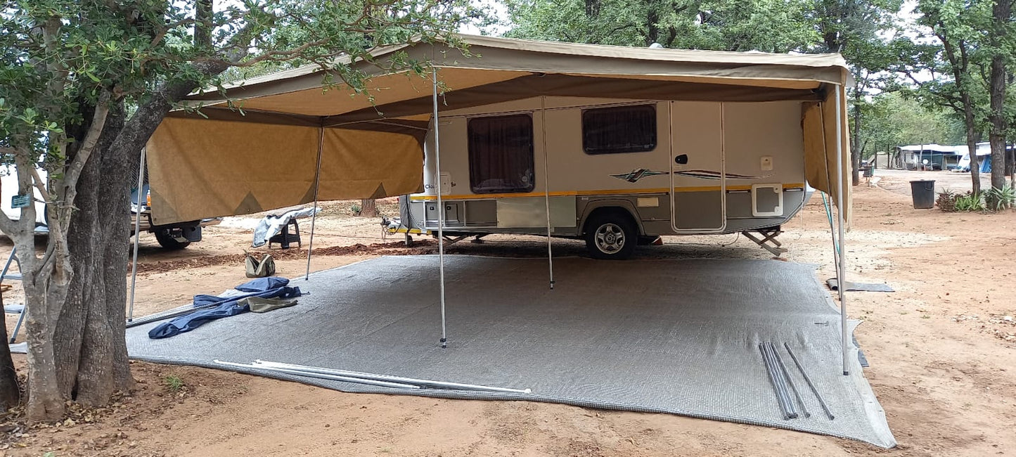 2014 Jurgens Classique Caravan (CT 1573)