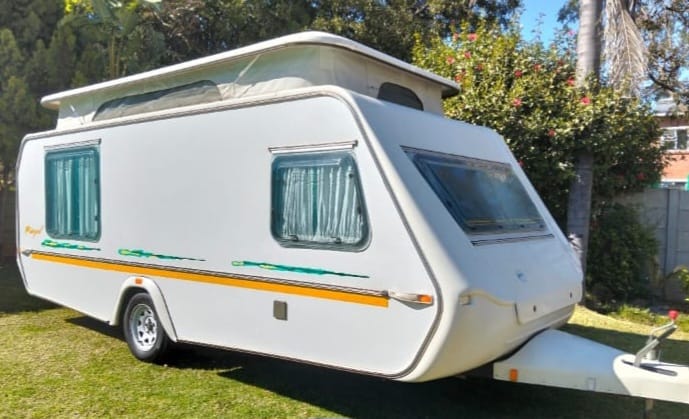 2002 Gypsey Regal Caravan (CT 1575)
