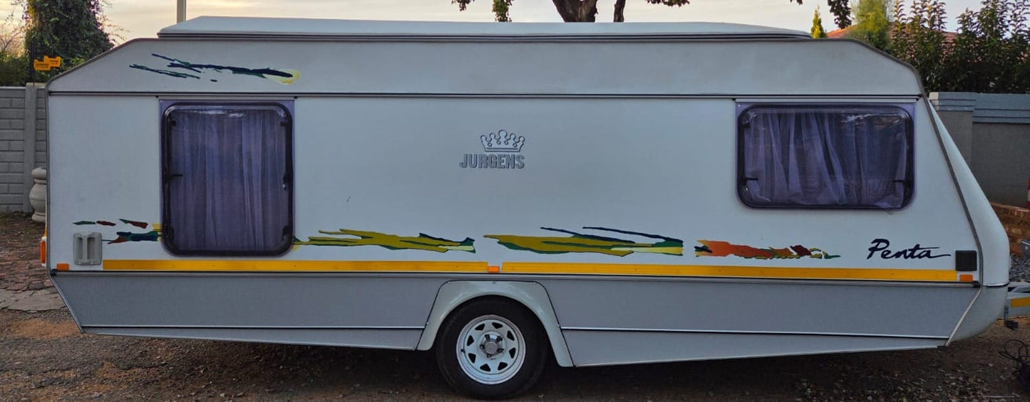 1998 Jurgens Penta Caravan (CT 1635)