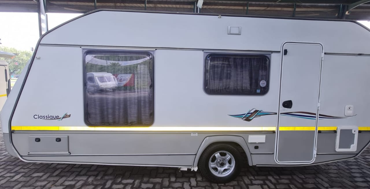 SOLD 2013 Jurgens Classique Caravan (CT 1347)