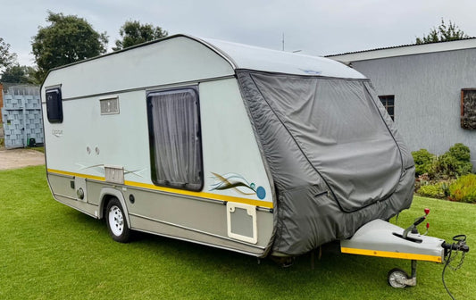 2011 Jurgens Classique Caravan (CT 1545)