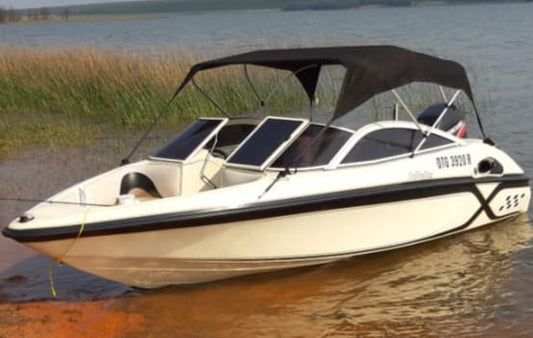 1998 Infinity 520 Boat (CT 1329)