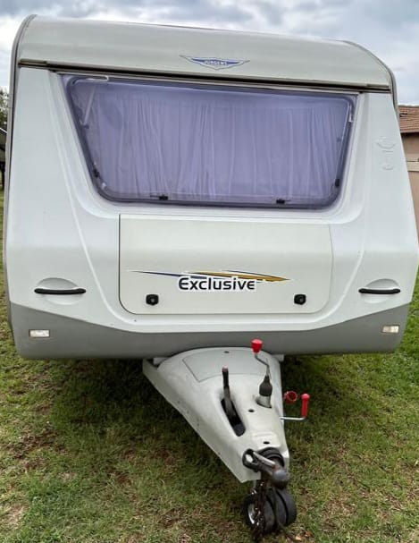 SOLD 2003 Jurgens Exclusive Caravan (CT 1331)