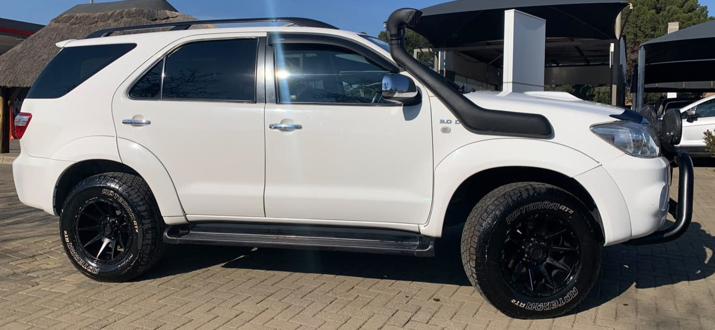 2011 Toyota Fortuner 3.0 D4D (CT 1626)