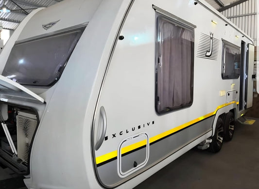 2017 Jurgens Exclusive Bradley Caravan (CT 1543)