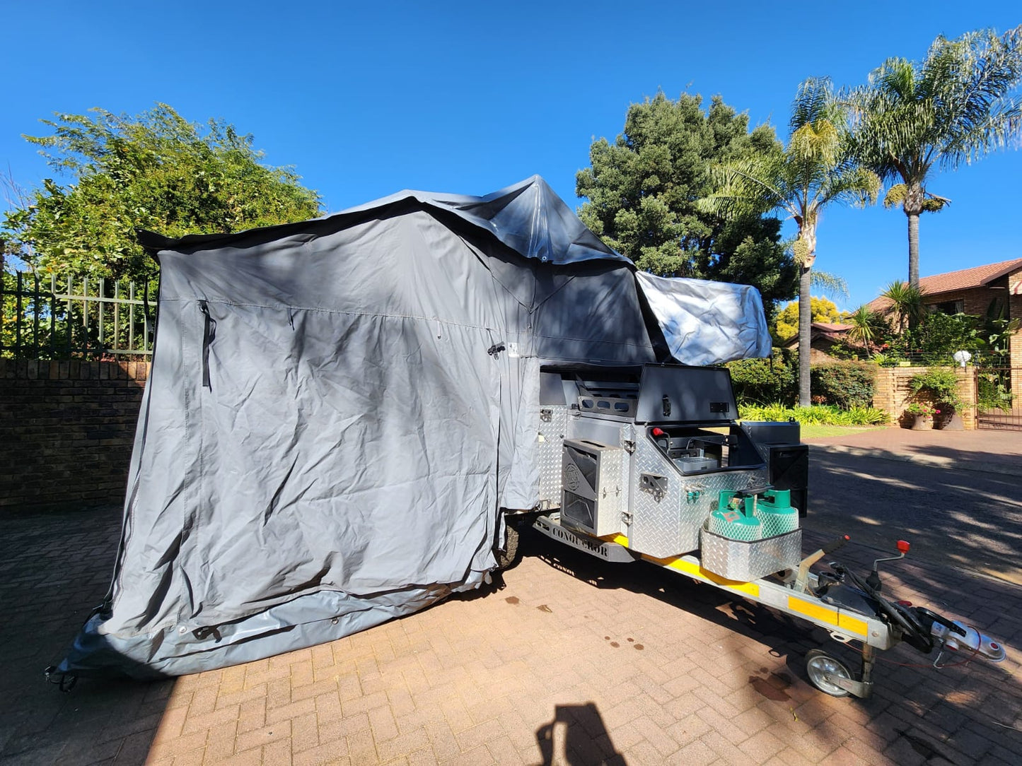 2021 Conqueror Compact Platinum Off Road Camping Trailer (CT 1605)