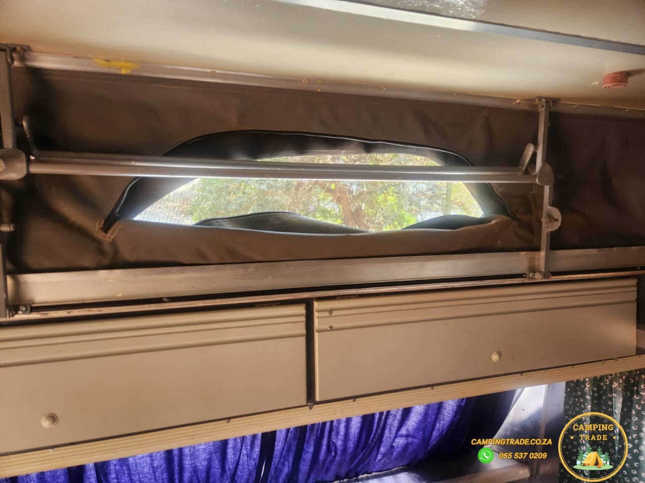 2000 Jurgens Fleetline Caravan (CT 1213)