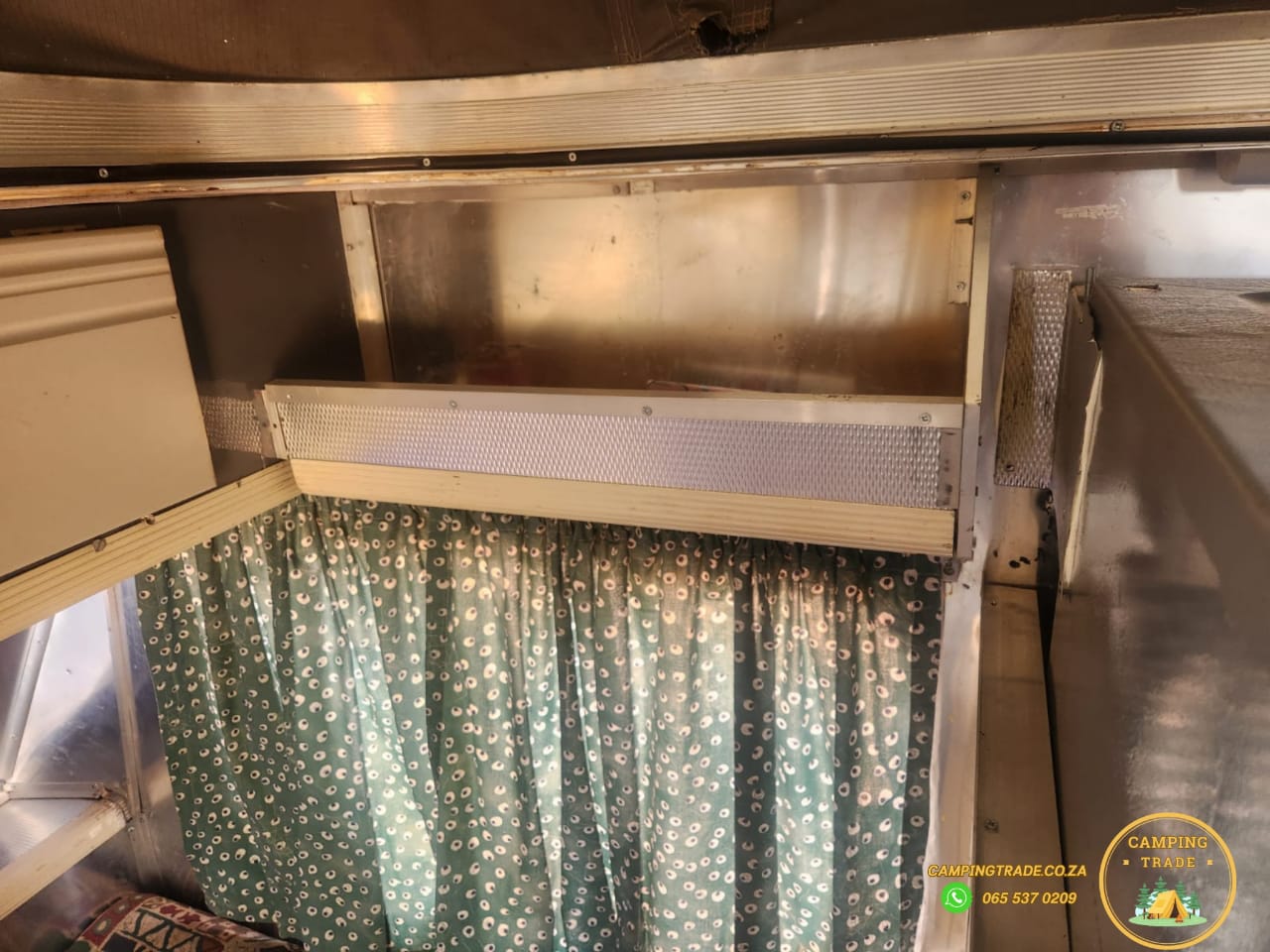 2000 Jurgens Fleetline Caravan (CT 1213)