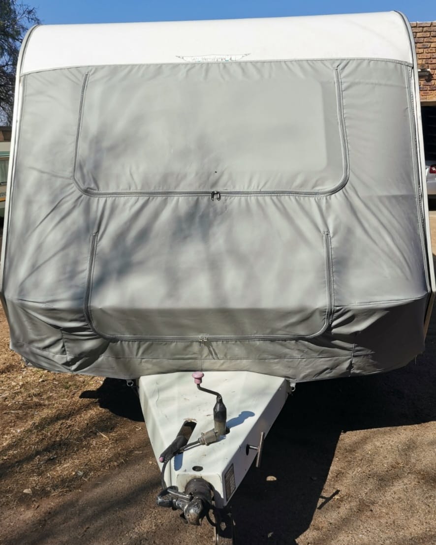 SOLD 1993 Jurgens Exclusive Caravan (CT 1489)