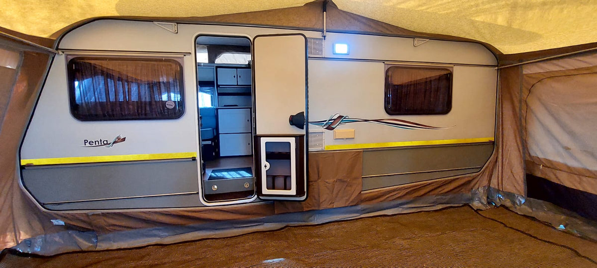 2013 Jurgens Penta Caravan (CT 1653)