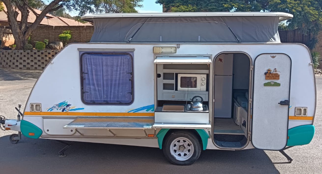 2000 Sprite Swing Caravan (CT 1433)