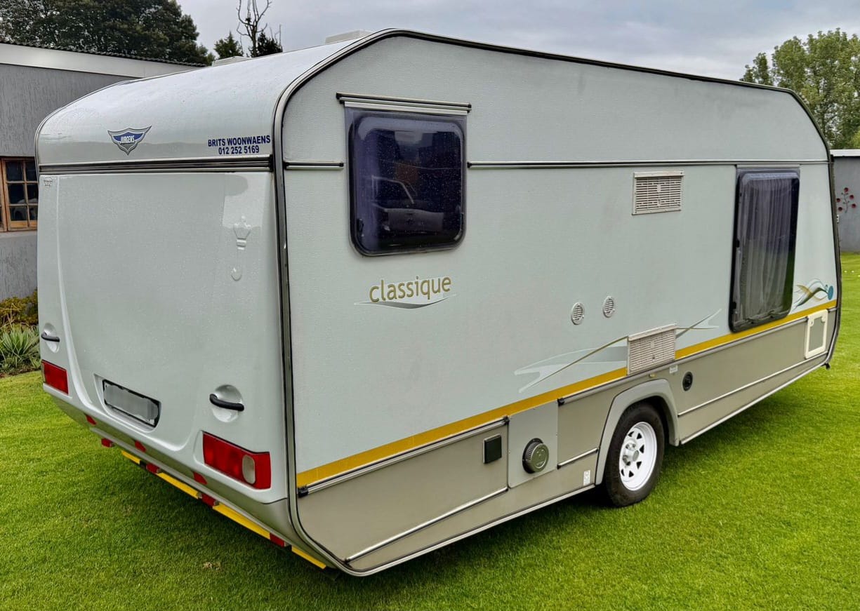 2011 Jurgens Classique Caravan (CT 1545)