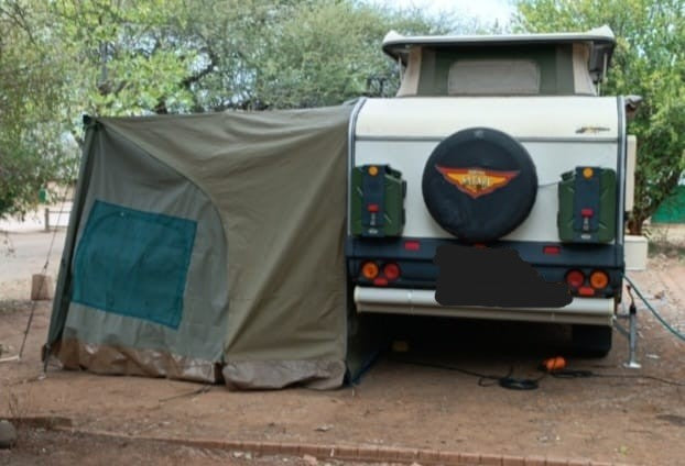 2003 Jurgens Xplorer Off Road Caravan (CT 1585)