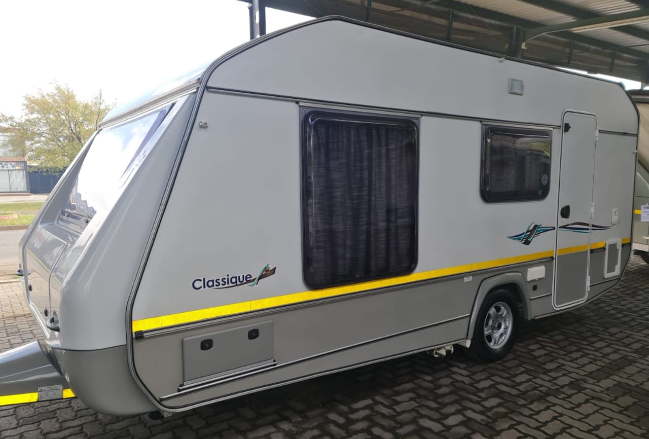 SOLD 2013 Jurgens Classique Caravan (CT 1347)