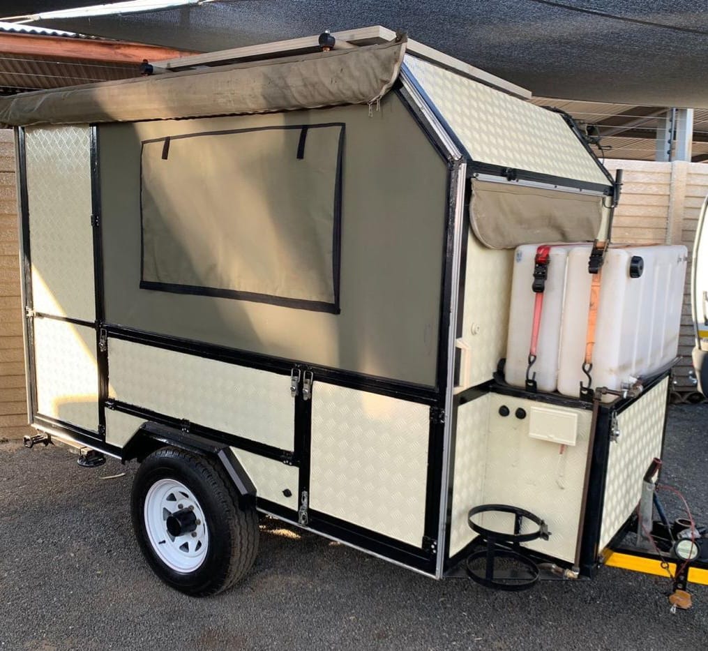 2012 Jurgens Off Roader Camping Trailer (CT 1558)