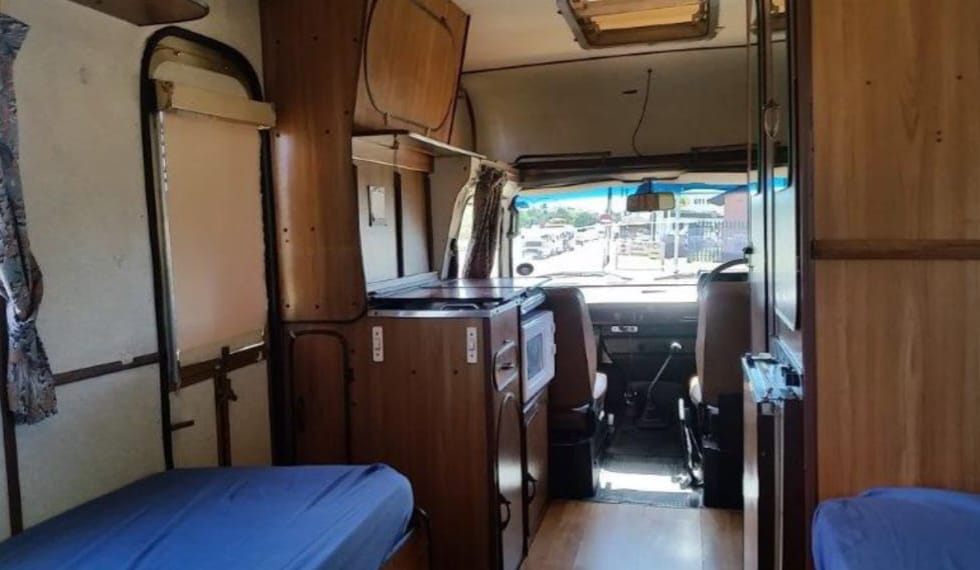 SOLD 1982 VW Autovilla Motorhome (CT 1325)
