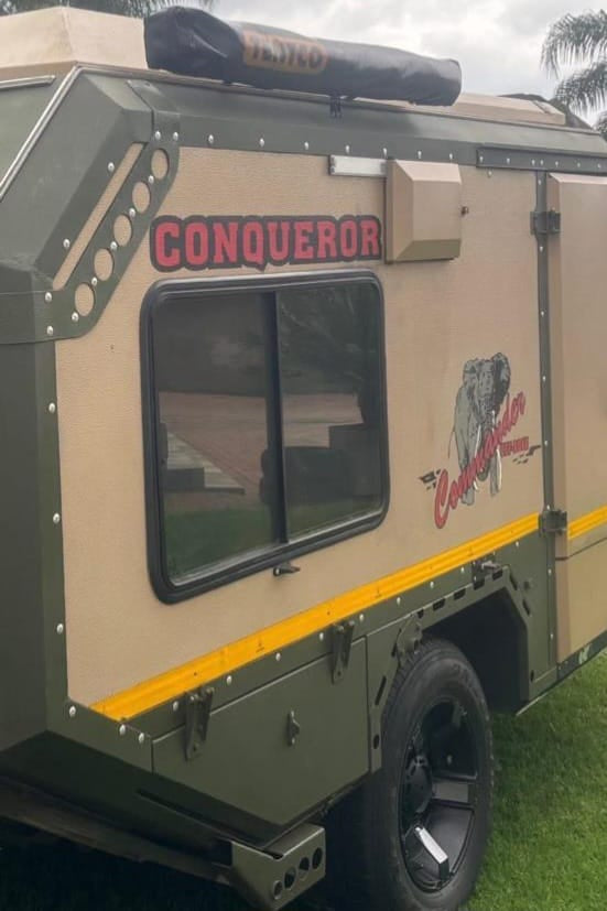 2012 Conqueror Commander Off Road Caravan (CT 1587)