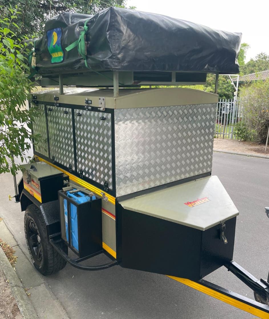 SOLD 2000 Venter Bush Baby Camping Trailer (CT 1471)