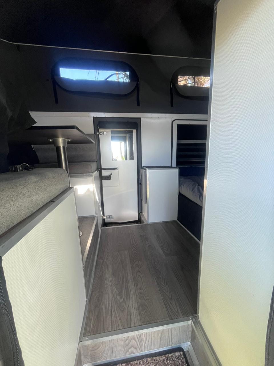 2023 AdventureXtreme Gladiator Off Road Caravan (CT 1615)