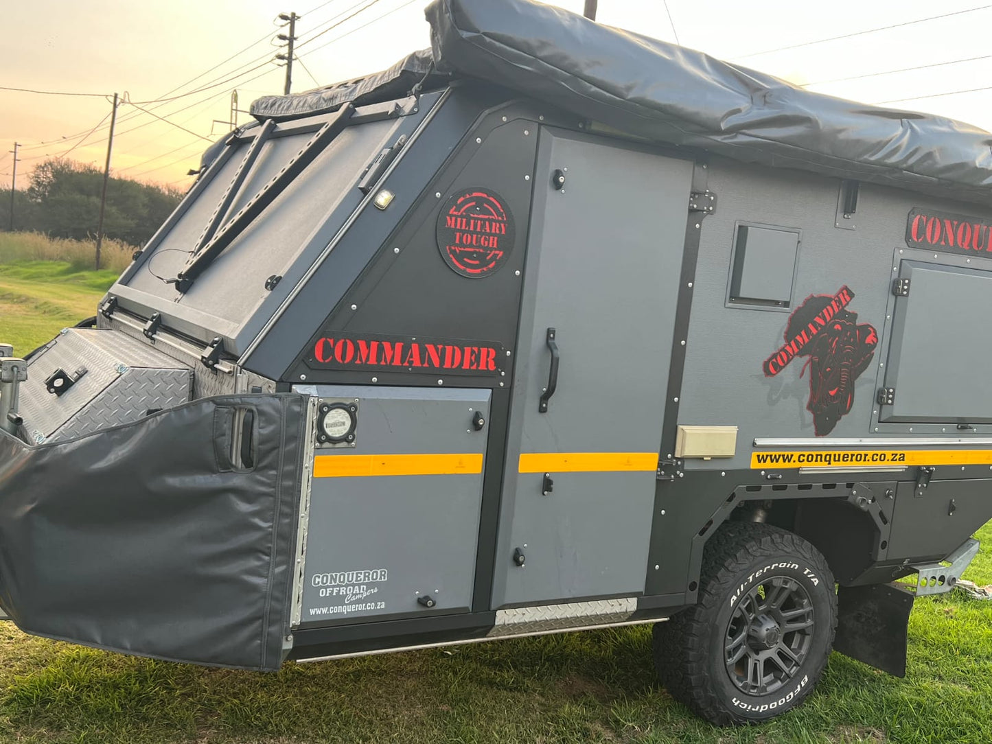 SOLD 2018 Conqueror Commander Platinum Edition Off Road Camping Trailer (CT 1309)