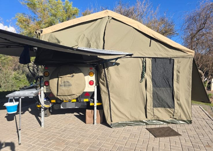 2011 Mission Jupitor Off Road Camping Trailer (CT 1607)