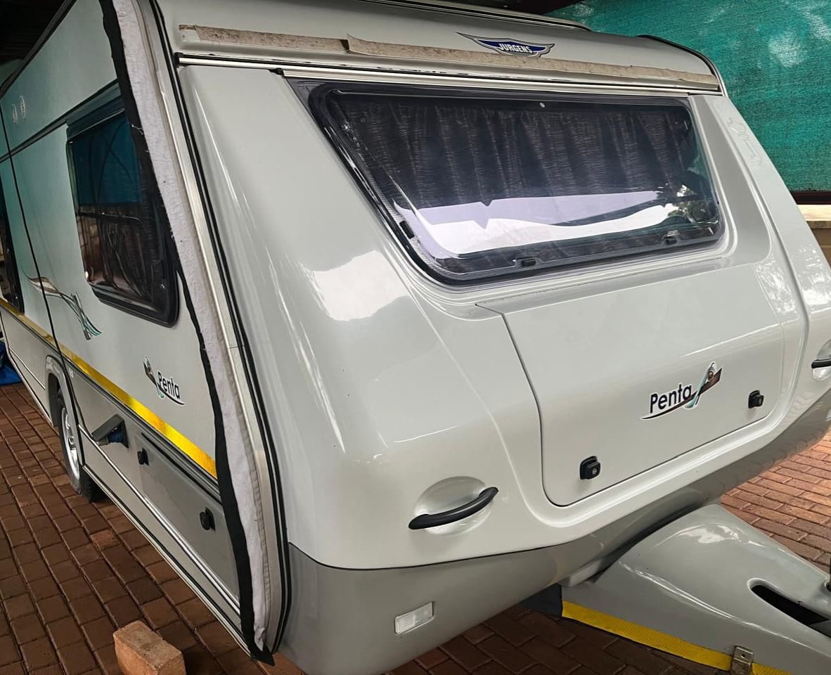 2014 Jurgens Penta GS Caravan (CT 1544)
