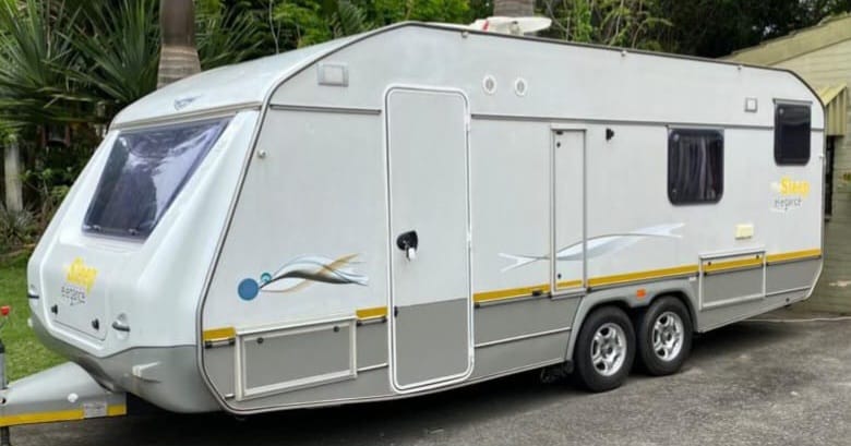 2012 Jurgens Elegance Caravan (CT 1496)