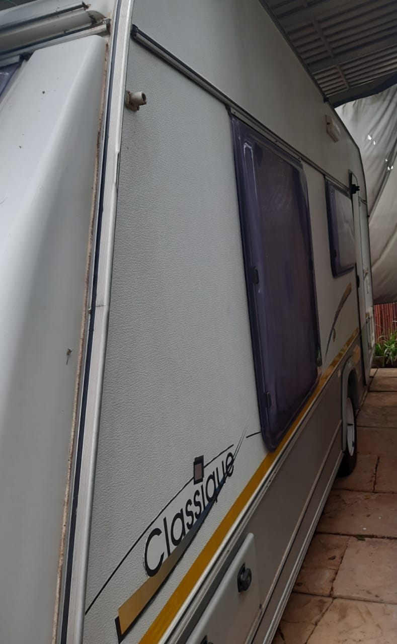 2007 Jurgens Classique Caravan (CT 1482)
