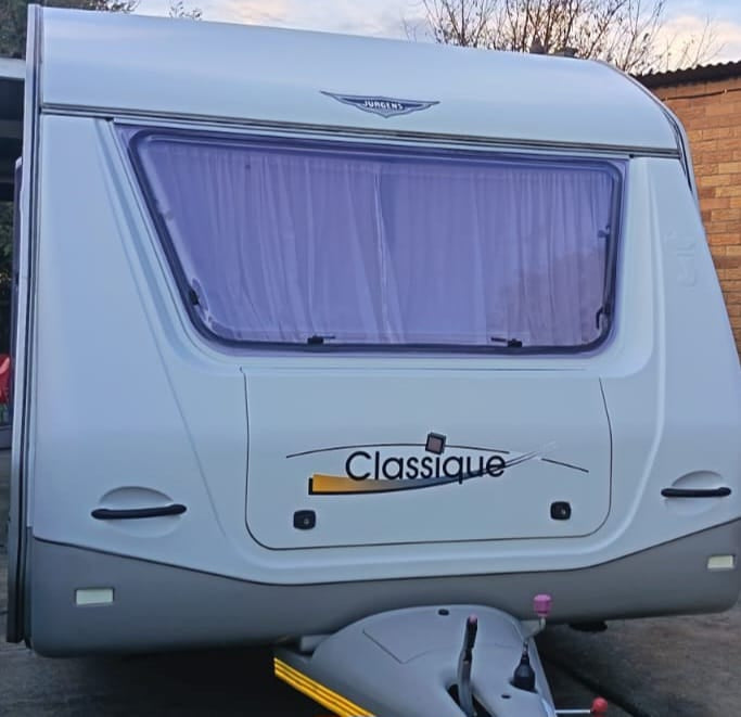 2008 Jurgens Classique Caravan (CT 1595)