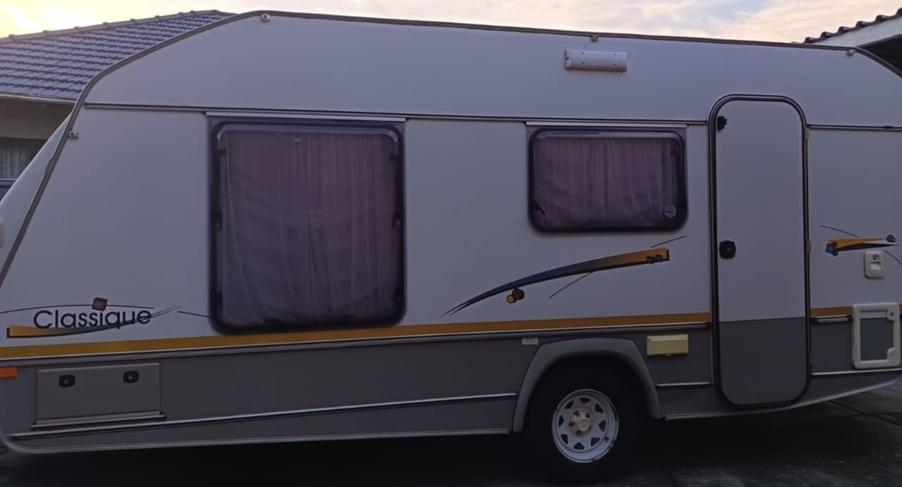 2008 Jurgens Classique Caravan (CT 1595)