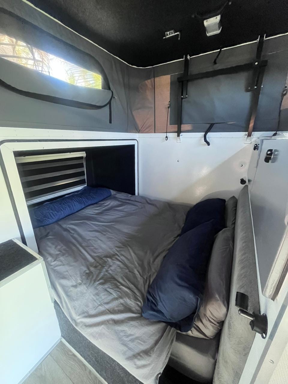 2023 AdventureXtreme Gladiator Off Road Caravan (CT 1615)