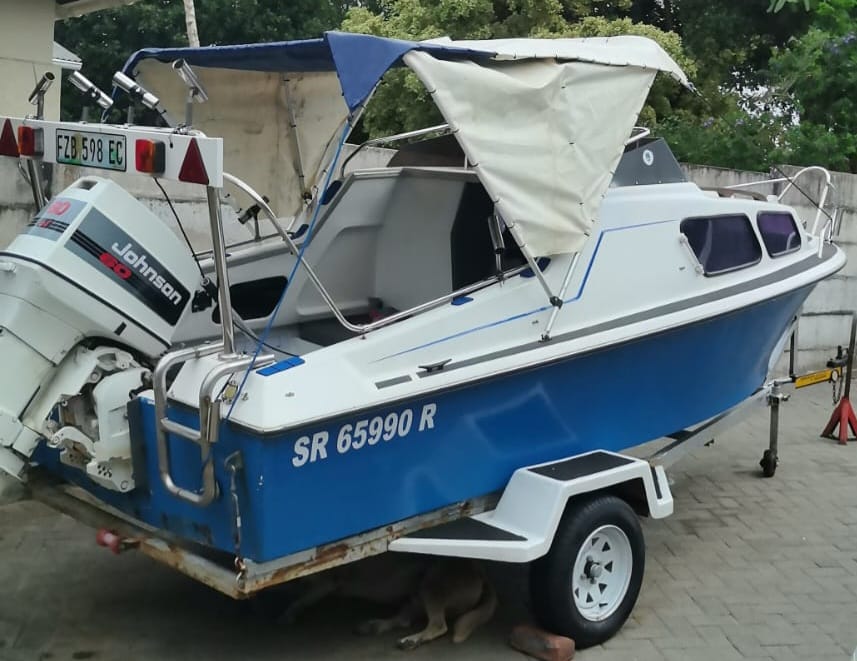 Calliber 15.5 Feet Boat (CT 1563)