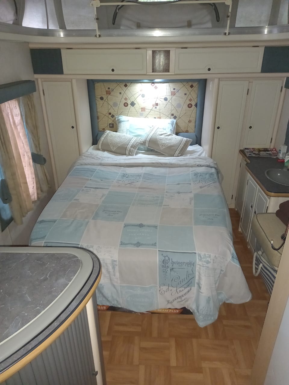 SOLD 2006 Jurgens Penta Caravan (CT 1175)