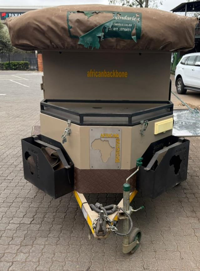 2015 Africa Backbone Caprivi Camping Trailer (CT 1502