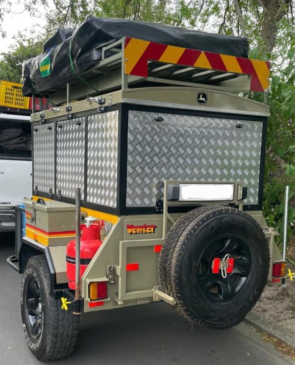 SOLD 2000 Venter Bush Baby Camping Trailer (CT 1471)