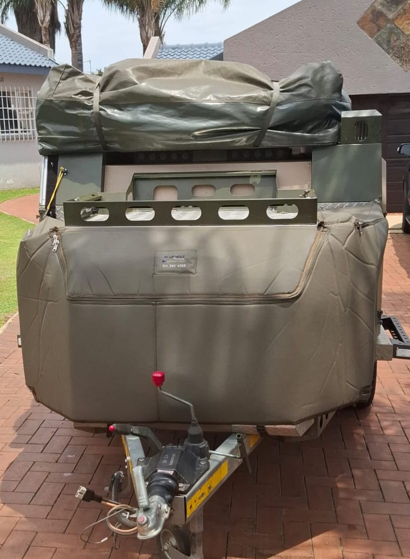 SOLD 2011 Conqueror Comfort Off Road Camping Trailer (CT 1477)